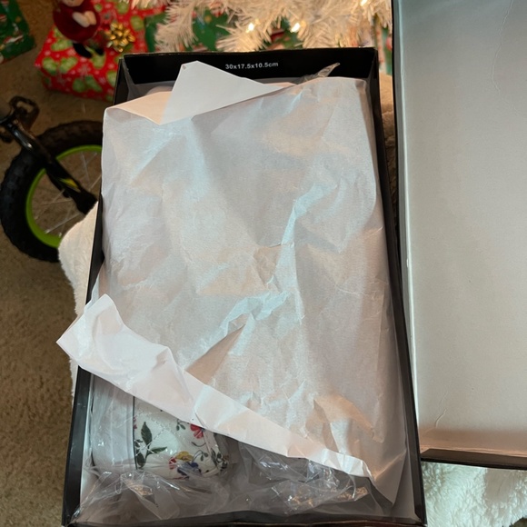 Beautiful Womens GBG Los Angeles Shoes - Picture 4 of 15